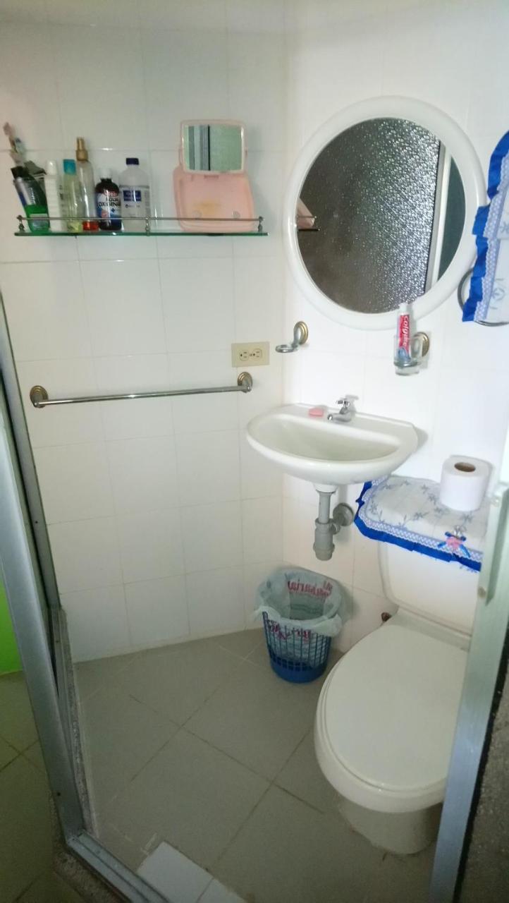 Beach House In Punta Carnero Salinas / Casa المظهر الخارجي الصورة